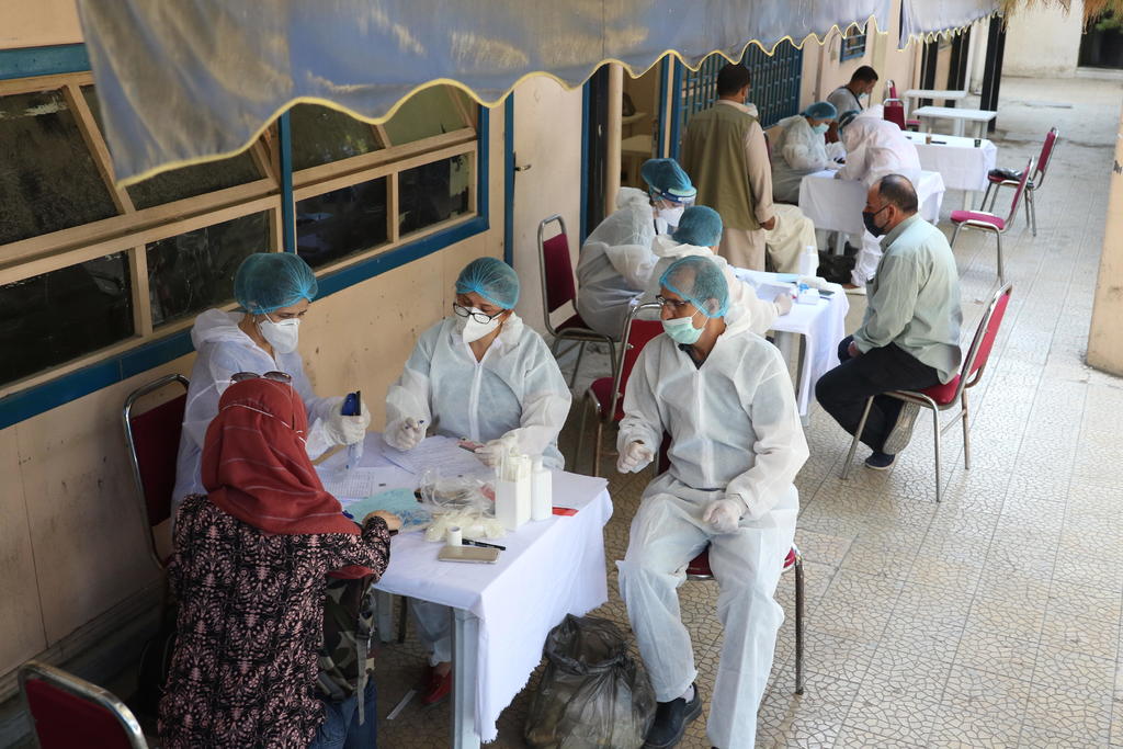 Los casos de coronavirus en Siria 'exceden con creces' las cifras ofrecidas por el Ministerio de Salud sirio, que ha informado de 2,440 contagios confirmados. (EFE) 