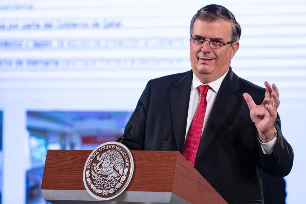 El titular de la Secretaría de Relaciones Exteriores, Marcelo Ebrard, afirmó que el siguiente paso contra el COVID-19 es producir en el país el mayor número de vacunas. (ARCHIVO)