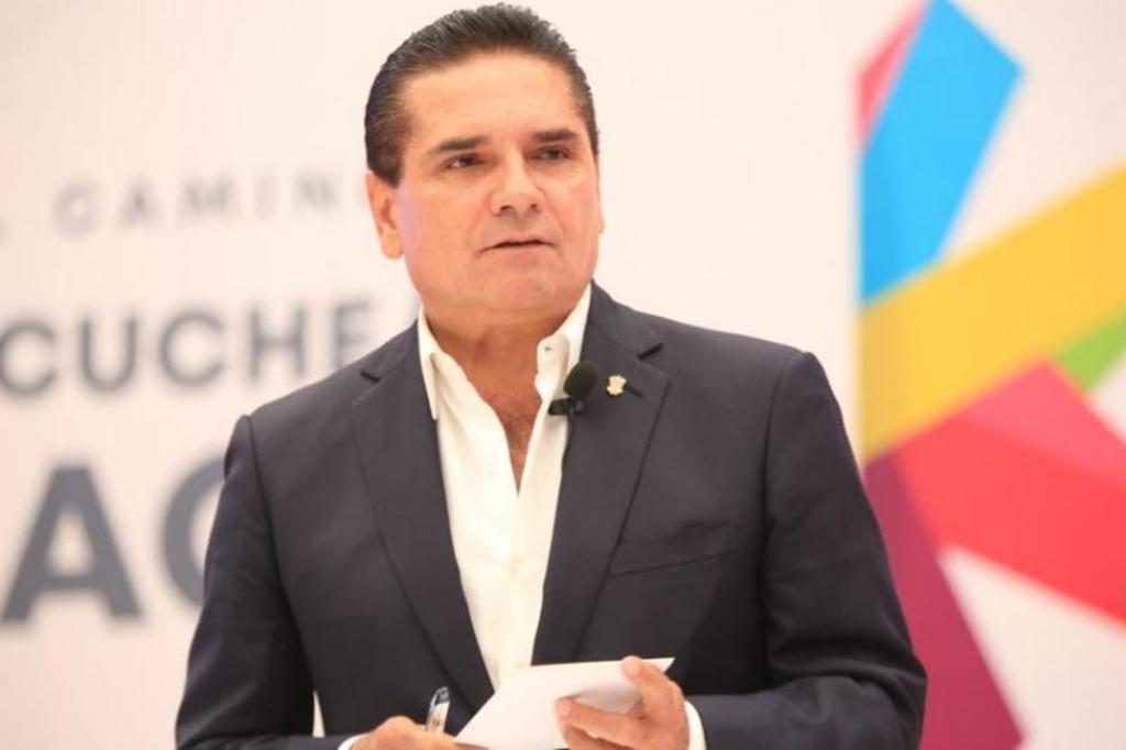 Al menos así lo reveló el líder de Michoacán, Silvano Aureoles, en entrevista, al señalar que es altamente probable la salida de Conago de los mandatarios que integran la alianza, quienes piensan en un 'plan B' para hacer frente a la crisis económica.

(ARCHIVO)
