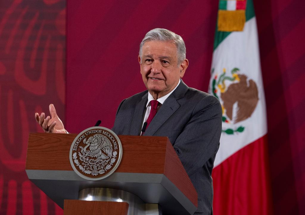 López Obrador anunció que si no prosperan las vías legales para convocar a un referendo en el que los mexicanos decidan si se debe enjuiciar o no a sus predecesores, lo solicitará él mismo. (EFE)