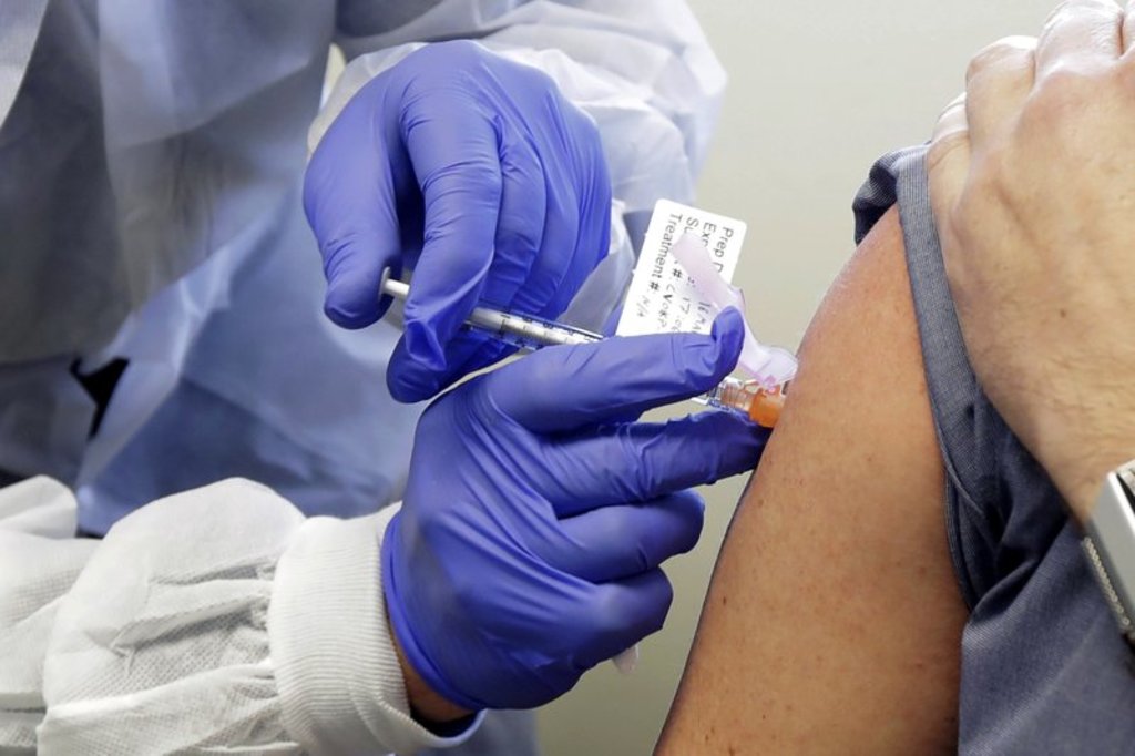 El Ministerio de Salud dice que la vacuna no será obligatoria. (AP) 