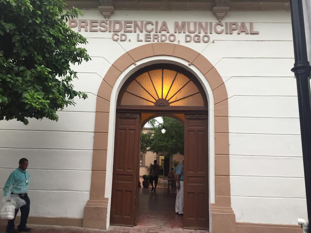 Suman dos los casos positivos a COVID-19 al interior del Cabildo del Ayuntamiento de Lerdo. (GUADALUPE MIRANDA)