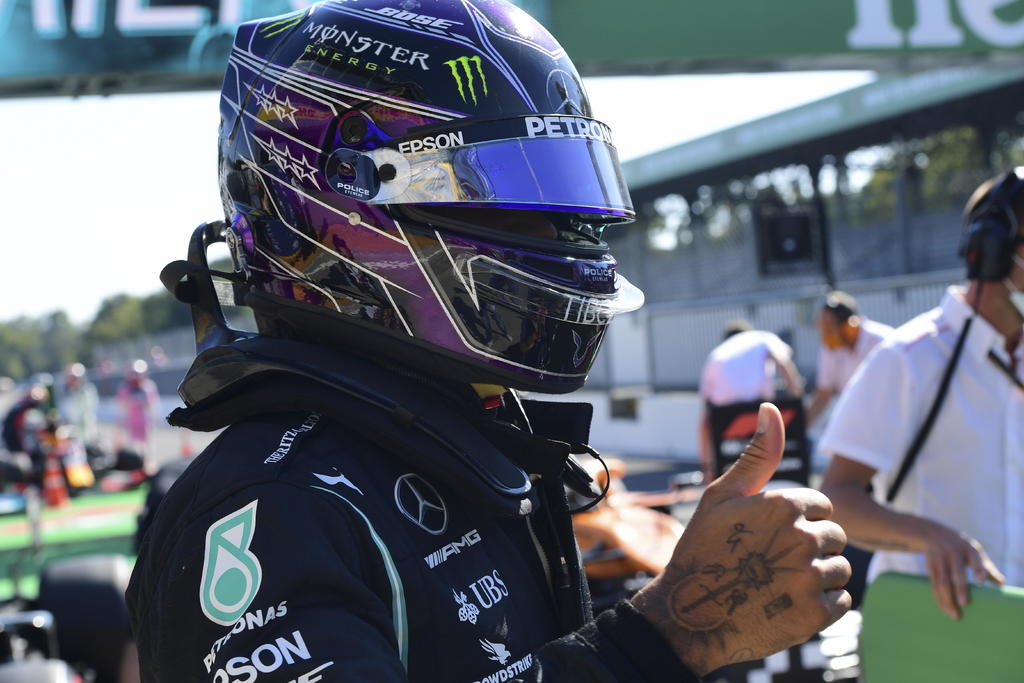 Lewis Hamilton (Mercedes), saldrá primero este domingo en el Gran Premio de Italia. (EFE)