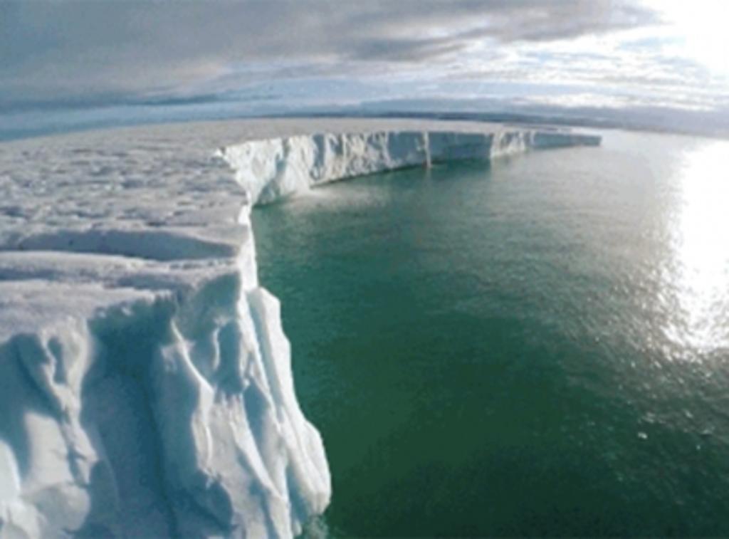 La crisis climática es un hecho pero sus consecuencias aún son inciertas. Un estudio advierte de que el retroceso del hielo marino en el Mar de Bering, causado por el reciente aumento de las temperaturas, no tiene precedentes en 5,500 años; un calentamiento que, además, está afectando también a las corrientes atmosféricas y oceánicas. (ESPECIAL) 