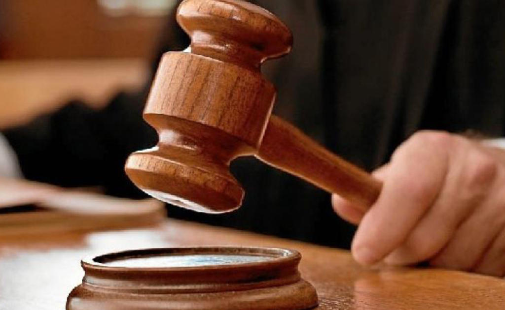 Los cuatro funcionarios fueron presentados ante el juez de control de la Fiscalía Especializada en Combate a la Corrupción. (ARCHIVO)