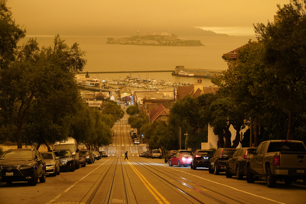 En concreto, el Servicio Meteorológico advierte de fuertes vientos 'Diablo', calientes y secos, en la zona de la bahía de San Francisco. (AP) 