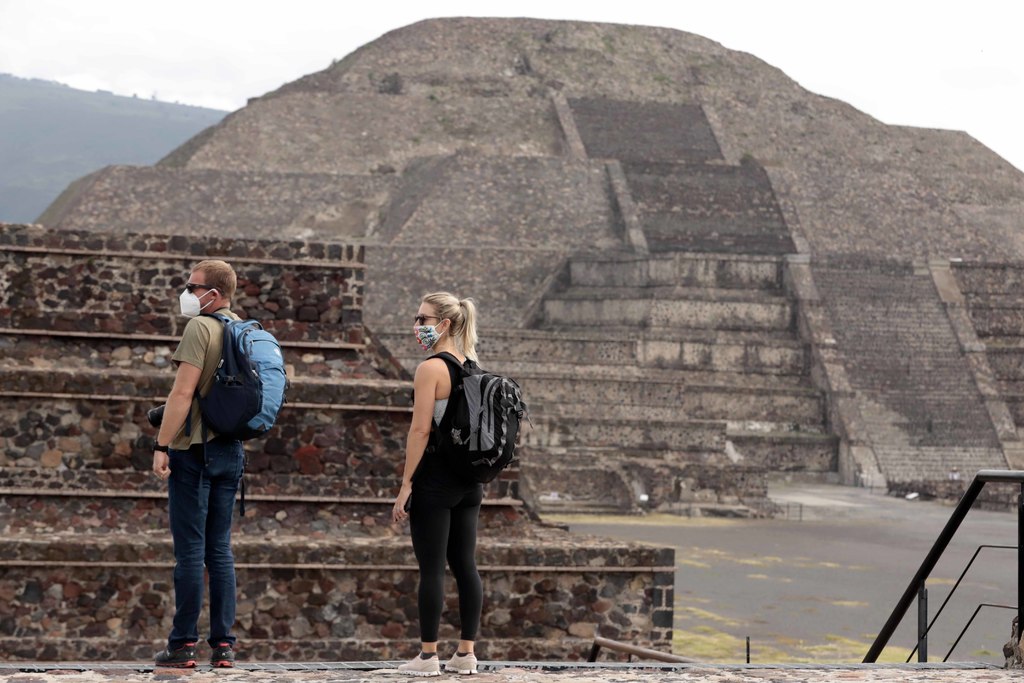 La nueva normalidad en Teotihuacan se caracteriza por que solo abre de 9 a 15 horas.