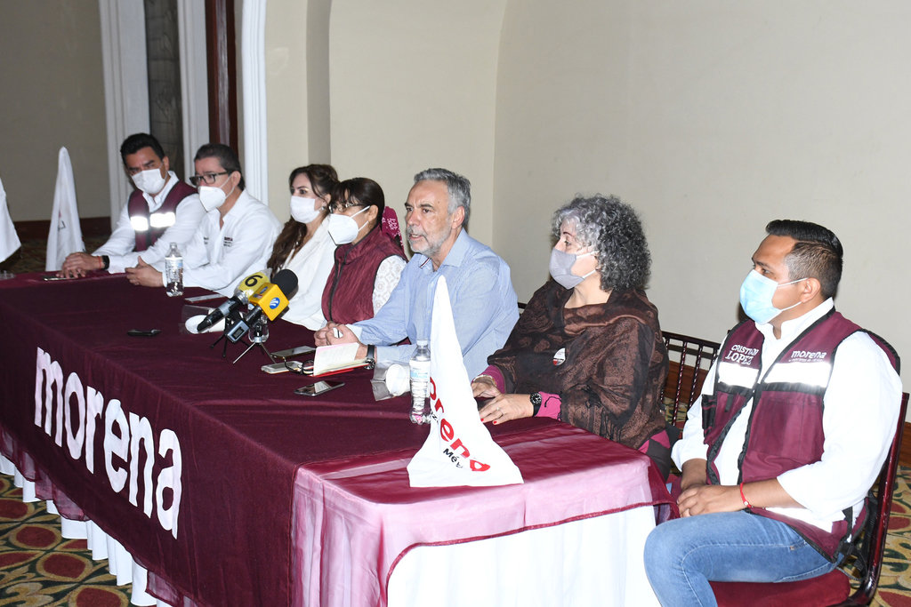 Alfonso Ramírez Cuéllar estuvo ayer en la presentación de los candidatos y candidatos de Morena en los distritos de La Laguna.