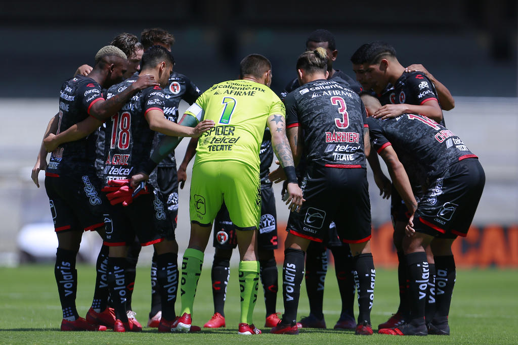 Previo al duelo contra Cruz Azul de la jornada 10 del Guardianes 2020, los Xolos de Tijuana presentaron siete casos positivos por COVID-19, cuatro futbolistas y tres miembros del cuerpo técnico, en donde destaca el entrenador Pablo Guede. (ARCHIVO)