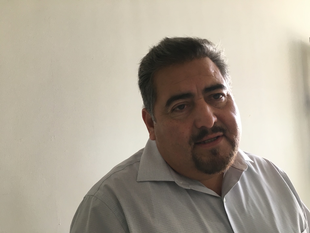 Hugo Pérez Agüero, presidente del Colegio de Ingenieros Civiles, informó sobre la campaña de concientización. (EL SIGLO DE TORREÓN)