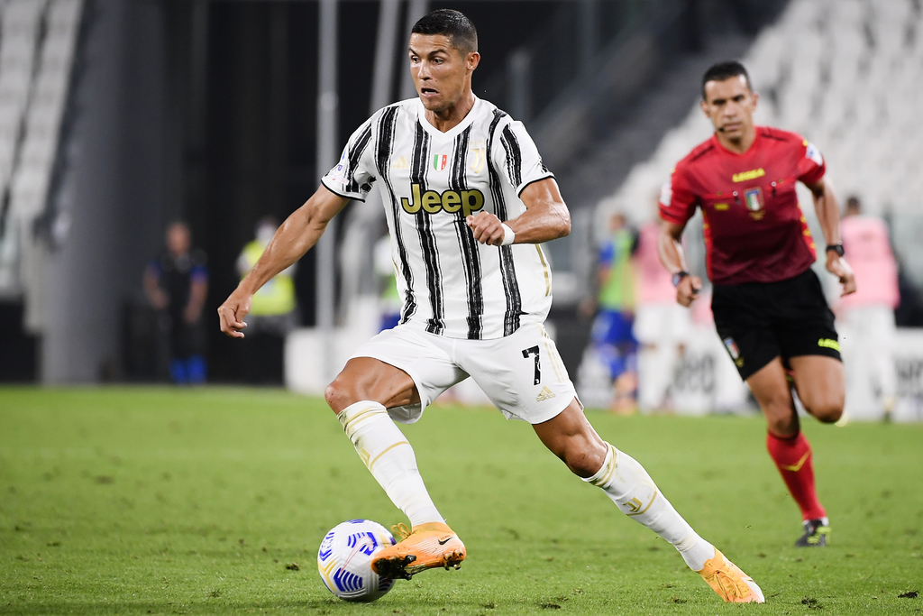 Cristiano Ronaldo marcó un tanto en la victoria de la Juventus 3-0 sobre la Sampdoria. (AP)