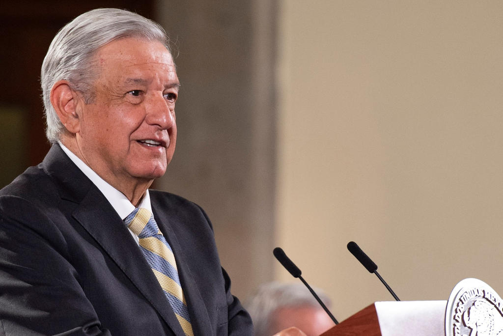 López Obrador advirtió que 'la postura del Gobierno, para que quede claro, es que no hay ningún trato mientras no devuelvan el dinero que recibieron de más de manera indebida por la venta de esta planta de fertilizantes'.
