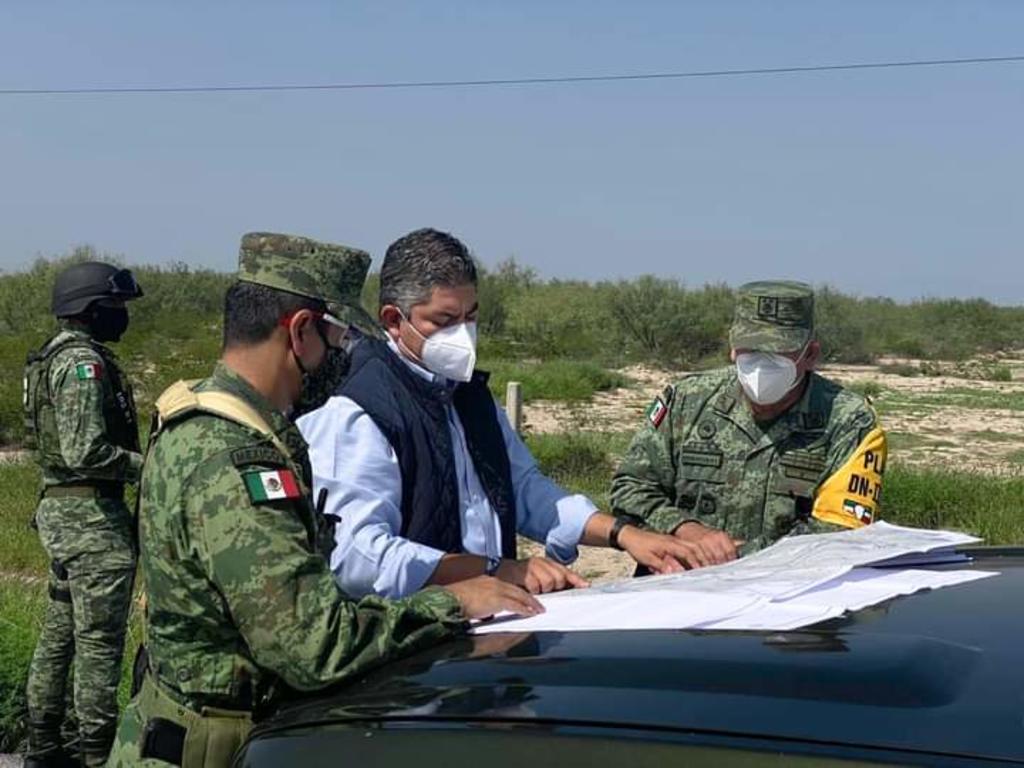 El alcalde Jesús Alfredo Paredes López se reunió esta semana con el comandante de la Sexta Zona Militar, general Enrique Covarrubias López, para afinar los detalles correspondientes a la construcción del cuartel de la Guardia Nacional.