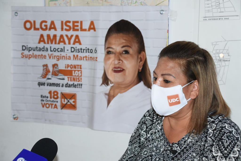 La candidata a diputada local por el Distrito VI Olga Isela Amaya Cruz, no dejará la carrera electoral pese a la muerte de su padre y tres de sus hermanos por COVID-19. (SERGIO A. RODRÍGUEZ)