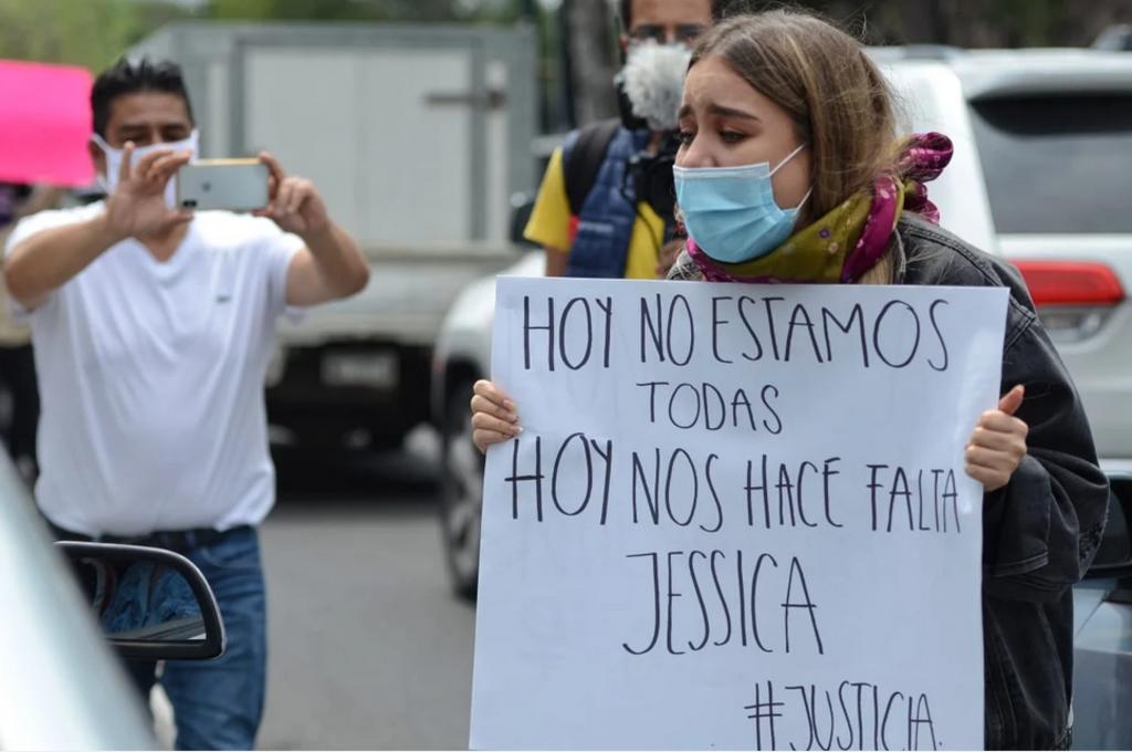 La Fiscalía General de Michoacán informó que Jessica González Villaseñor, joven de 21 años de edad reportada como desaparecida desde el pasado 21 de septiembre, fue hallada muerta este viernes. (ESPECIAL)