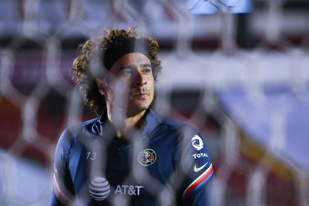  Miguel se cuestiona si debe o no prestar jugadores para el partido de este miércoles, entre el Tricolor y Guatemala, incluso, para la gira europea del combinado nacional. (ARCHIVO)