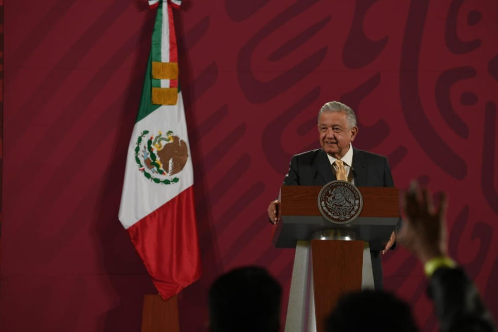 López Obrador dijo que como comandante supremo de las Fuerzas Armadas nunca dará órdenes para que se reprima al pueblo y garantizó el ejercicio pleno de todas las libertades. (EL UNIVERSAL)