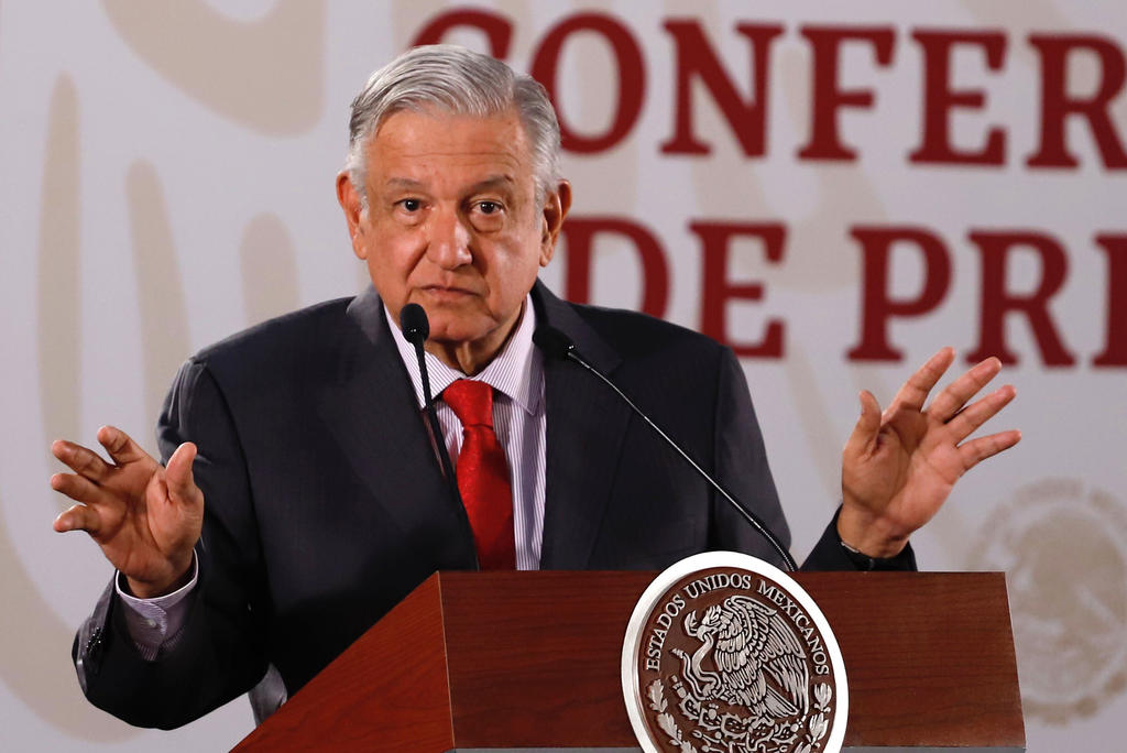 Andrés Manuel López Obrador recalcó que la desaparición de más de 100 fideicomisos, entre ellos el Fodepar, no quiere decir que nos beneficiarios dejen de recibir sus apoyos. (ARCHIVO)