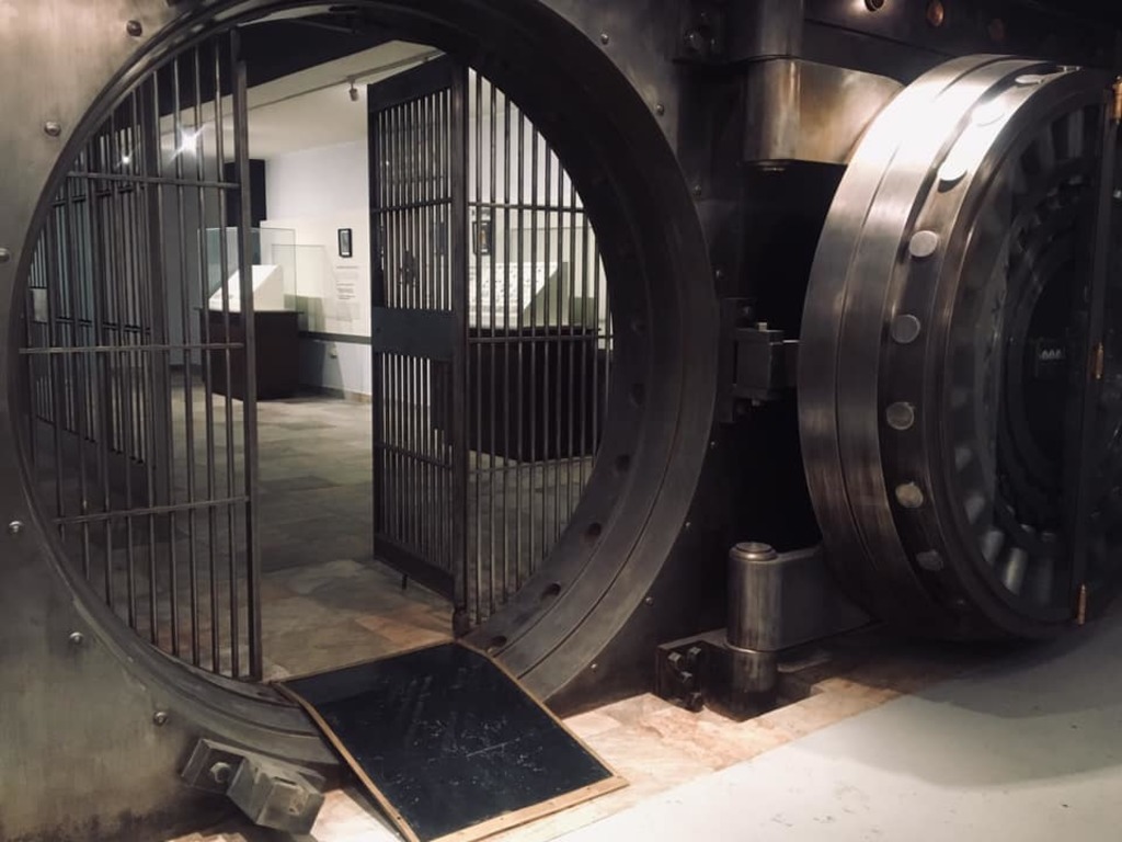 Trabajos. El Museo de la Moneda se encuentra cerrado debido al empleo de químicos en la restauración.