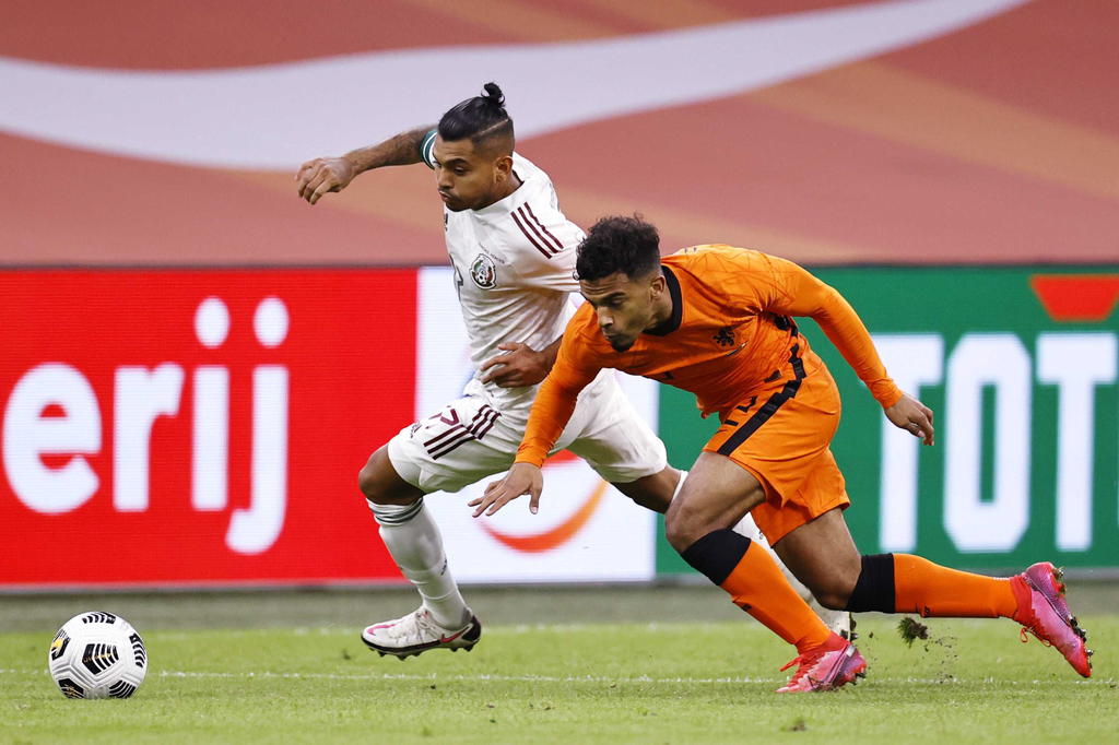 Jesús 'Tecatito' Corona se mostró satisfecho con la victoria frente a Países Bajos (0-1) y destacó el trabajo del grupo. (ARCHIVO)