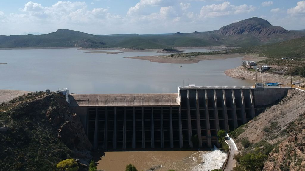 El senador Armando Guadiana dijo que el tema del conflicto del agua en Chihuahua es responsabilidad de Conagua y la CILA.