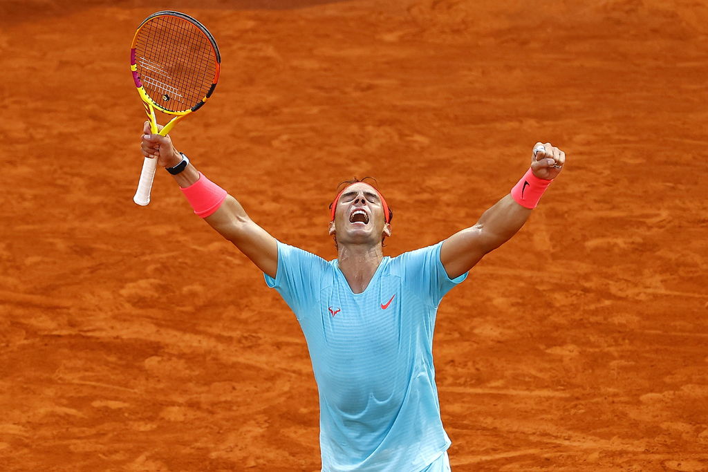 Rafael Nadal se impuso 6-3, 6-3, 7-6 a Diego Schwartzman, y buscará su título 13 de Roland Garros. (EFE)