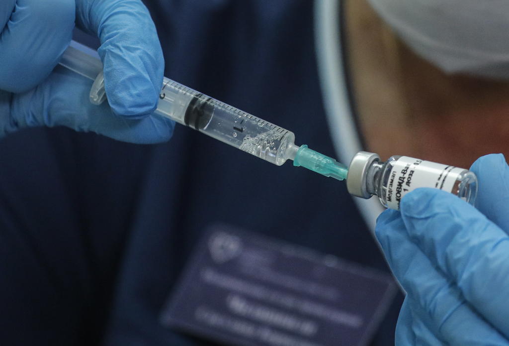 Rusia autoriza las pruebas clínicas de la vacuna contra el nuevo coronavirus Sputnik V en mayores de 60 años. (ARCHIVO) 