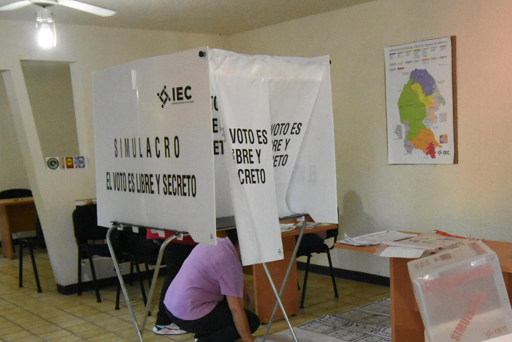 La veda electoral es del 15 al 17 de octubre y el domingo 18 será la elección, en base al acuerdo IEC/CG/063/2020 del Instituto Electoral de Coahuila (IEC).
(ARCHIVO)