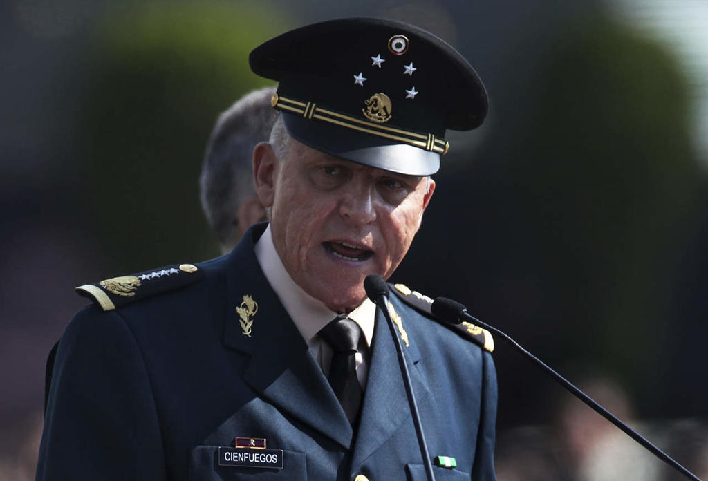  El general de División retirado, Salvador Cienfuegos Zepeda, se desempeñó como titular de la Secretaría de la Defensa Nacional (Sedena) en el sexenio del entonces presidente Enrique Peña Nieto. (ARCHIVO)
