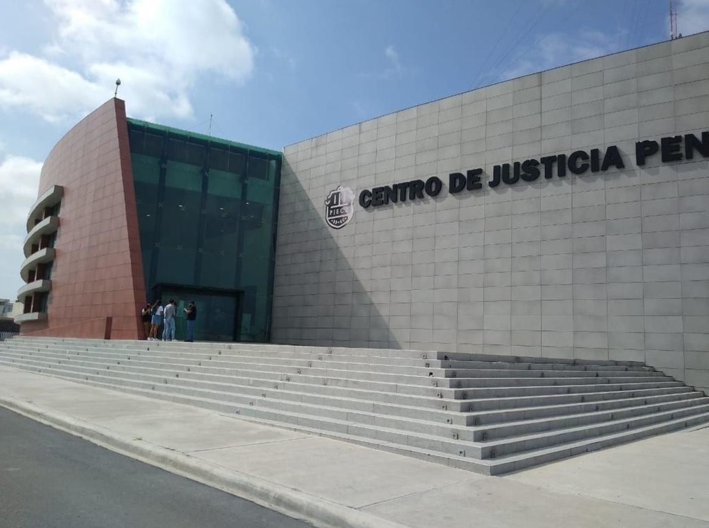 Ayer se llevó a cabo la audiencia en el Centro de Justicia Penal de Saltillo, donde José Alfredo fue vinculado a proceso. (EL SIGLO DE TORREÓN)