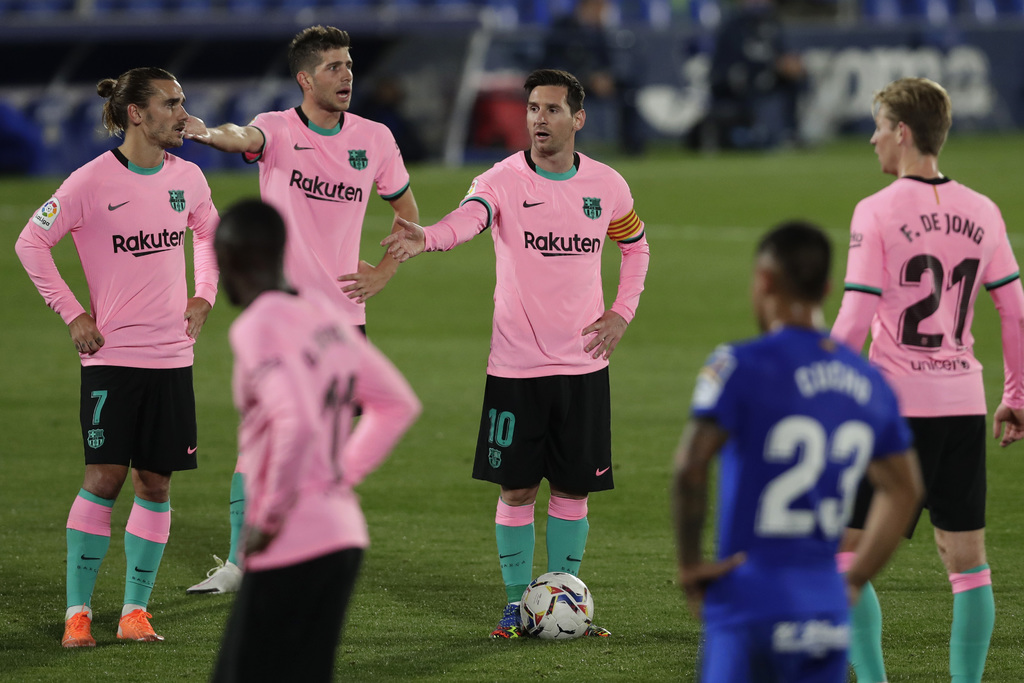 Lionel Messi (10) y el Barcelona debutan hoy frente al modesto Ferencvaros. (AP)