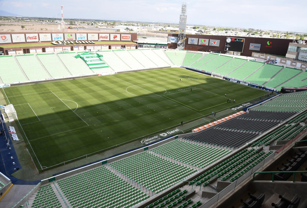 La directiva de Club Santos Laguna informó que para el encuentro ante Atlético de San Luis se seguirá jugado sin la presencia del público. (ARCHIVO)