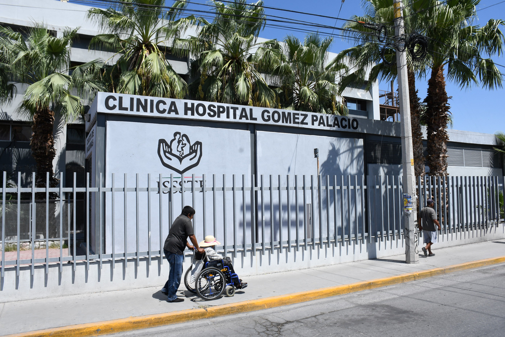 El secretario de Salud de Durango, Sergio González, informó que el ISSSTE en Gómez Palacio está al límite de su capacidad COVID.