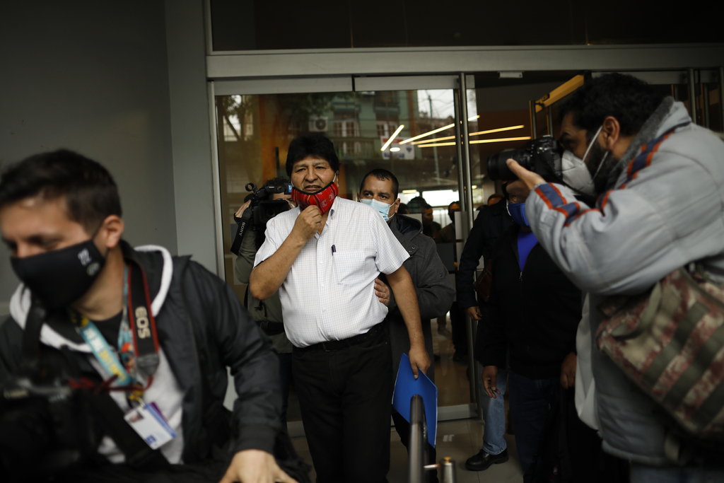 El expresidente boliviano dejó Buenos Aires para ir a Caracas.