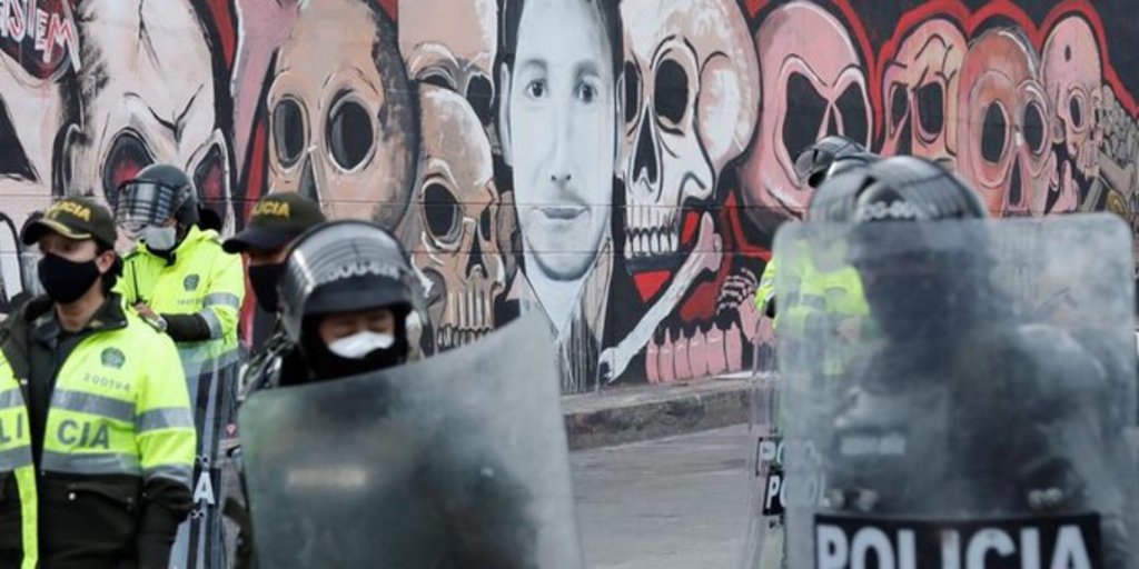 La muerte del hombre derivó en violentas protestas. (ARCHIVO) 
