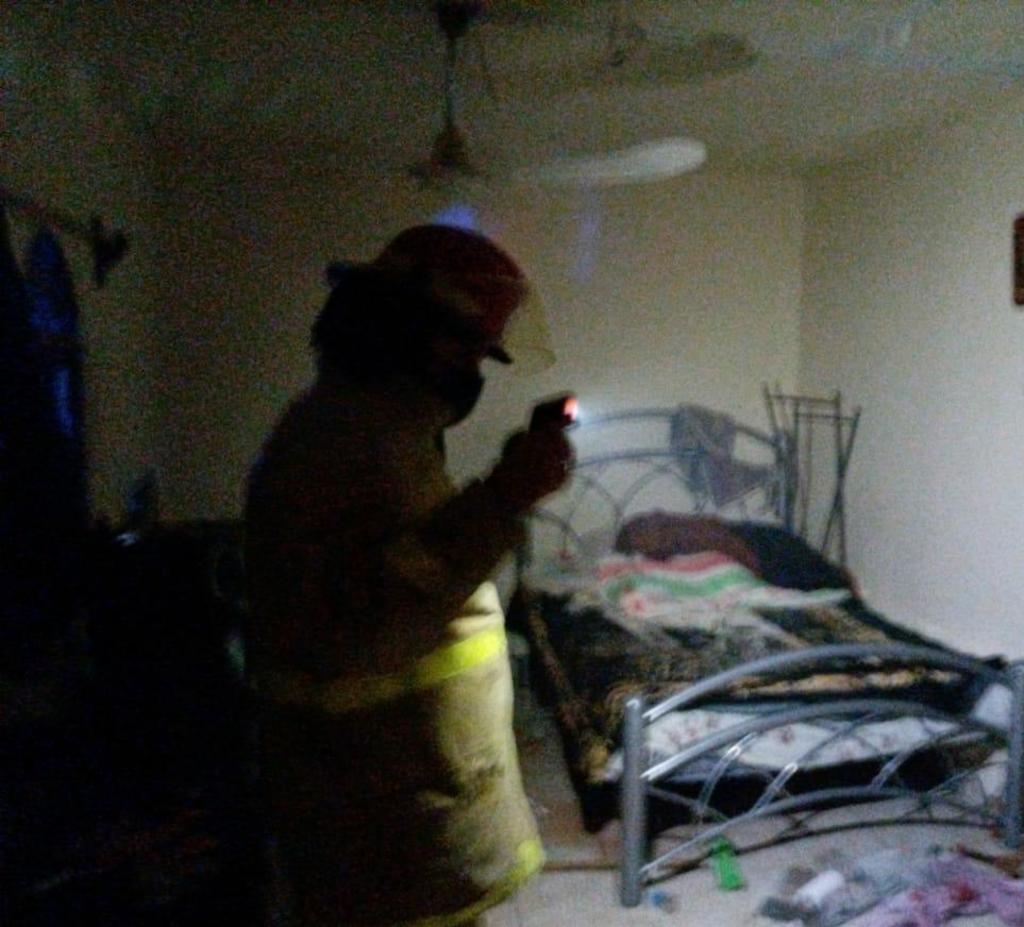 Los hechos se registraron cerca de las 22:50 horas del martes en una vivienda de la cerrada Toledo de dicho sector habitacional.
(EL SIGLO DE TORREÓN)