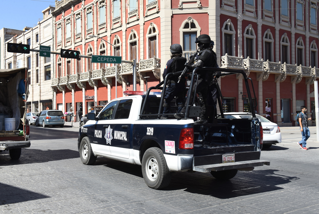 Se incrementarán los patrullajes en zonas comerciales como el sector Centro de Torreón. (EL SIGLO DE TORREÓN)