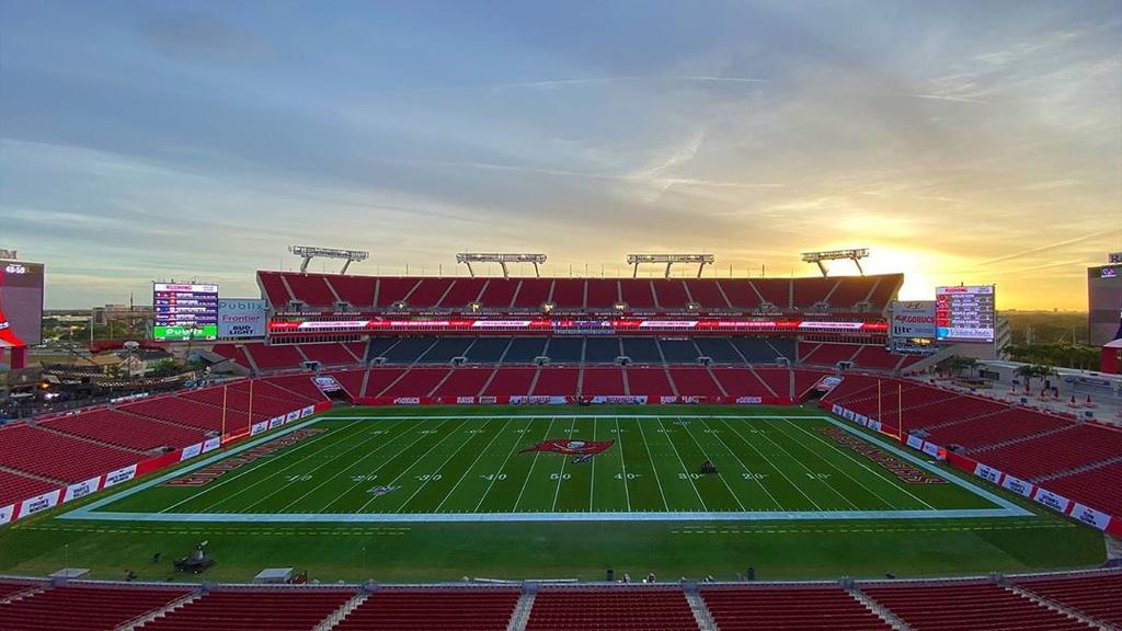 La NFL anticipa contar con un 20 por ciento de capacidad en el Raymond James Stadium, en Tampa Bay. (ESPECIAL)