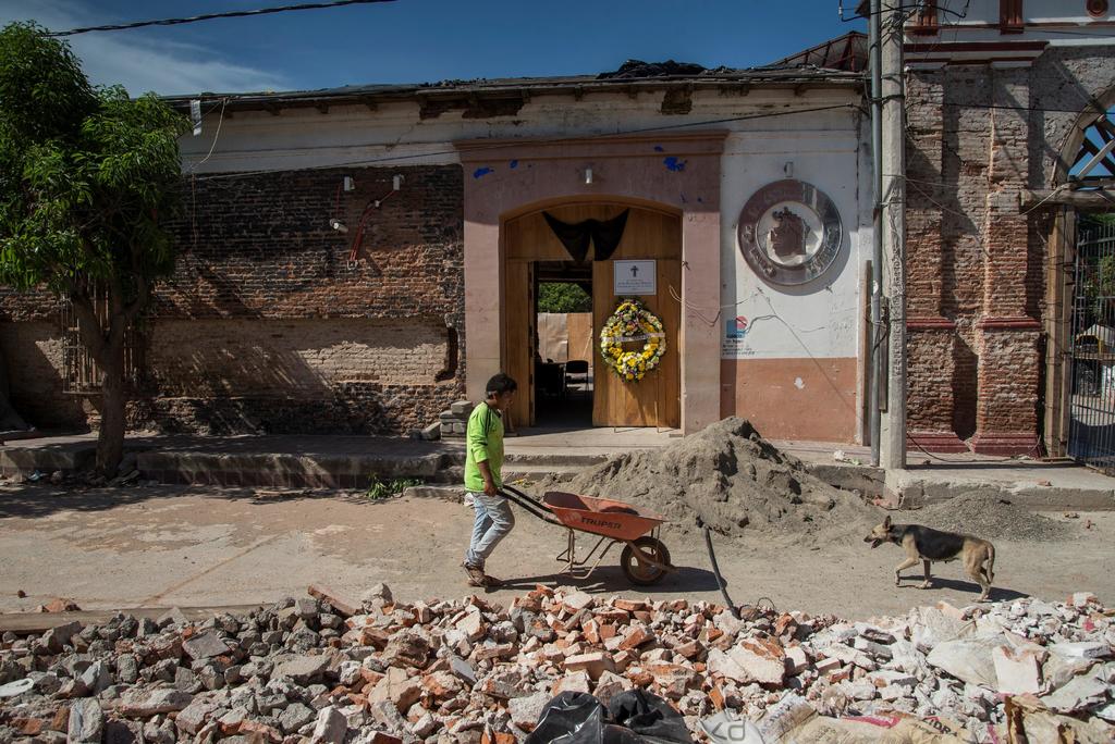 El titular de la Secretaria de Desarrollo Agrario y Desarrollo Territorial (Sedatu), Román Guillermo Meyer Falcón, indicó que las reconstrucciones por los sismos de septiembre de 2017 y febrero de 2018, que afectaron al territorio nacional, concluirán en 2021 o principios de 2022. (ARCHIVO)
