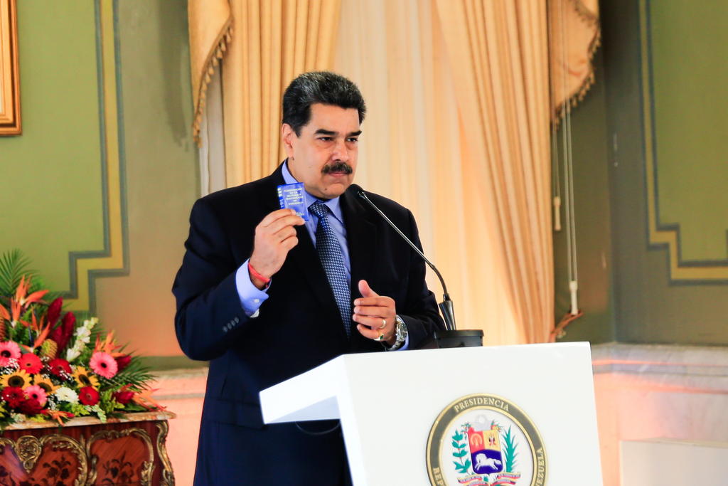 Nicolás Maduro, denunció este sábado un supuesto plan violento organizado por sus opositores que buscaría, según dijo, crear un caos en Venezuela y con ello incidir en el resultado de las elecciones presidenciales en Estados Unidos. (ARCHIVO)