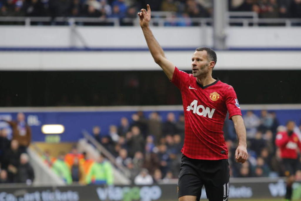 Rhodri Giggs, hermano del célebre exjugador del Manchester United Ryan Giggs dijo que su hermano es un adicto al sexo. (ESPECIAL)