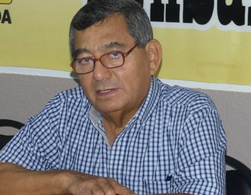 Audomar Ahumada Quintero, quien hace tres meses fue ratificado para continuar en la presidencia del Comité Estatal del Partido de la Revolución Democrática (PRD), falleció esta tarde, luego de haber presentado complicaciones en su salud, al superar el mes pasado el COVID-19.
(ARCHIVO)