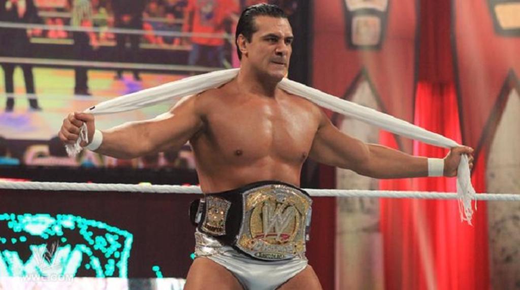 El pasado mes de octubre se informó que el luchador de la WWE, Alberto del Río o mejor conocido como el 'Hércules Potosino', enfrenta cargos por agresión sexual y secuestro agravado en Texas. (Especial) 