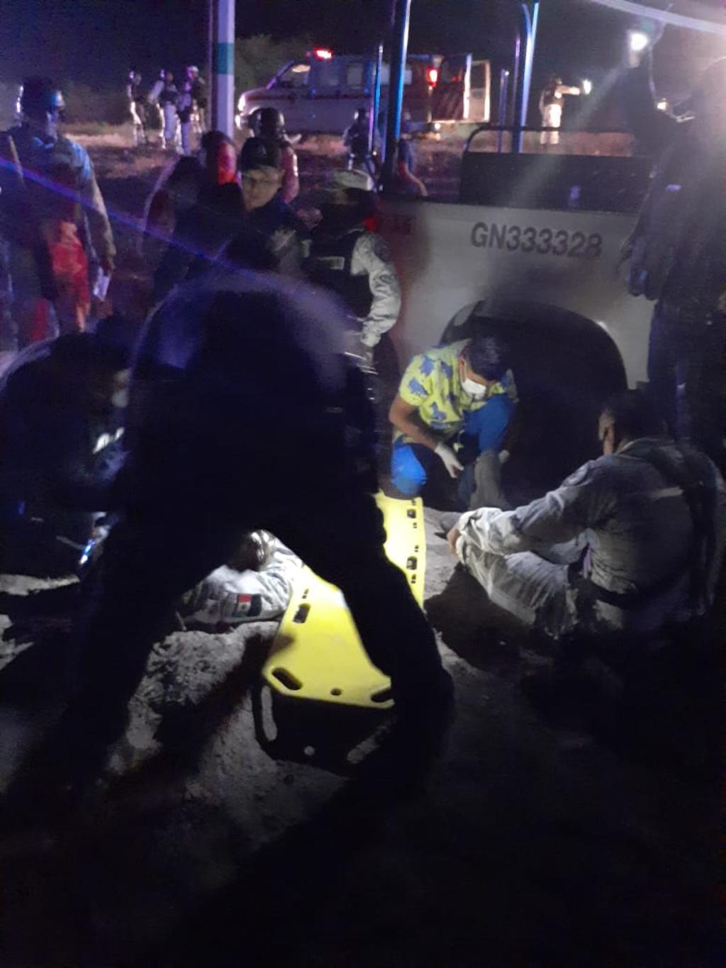 El accidente ocurrió cerca de las 20:00 horas sobre el Libramiento Las Américas, el cual se conecta con la carretera al municipio de Cuatro Ciénagas.
(EL SIGLO DE TORRREÓN)