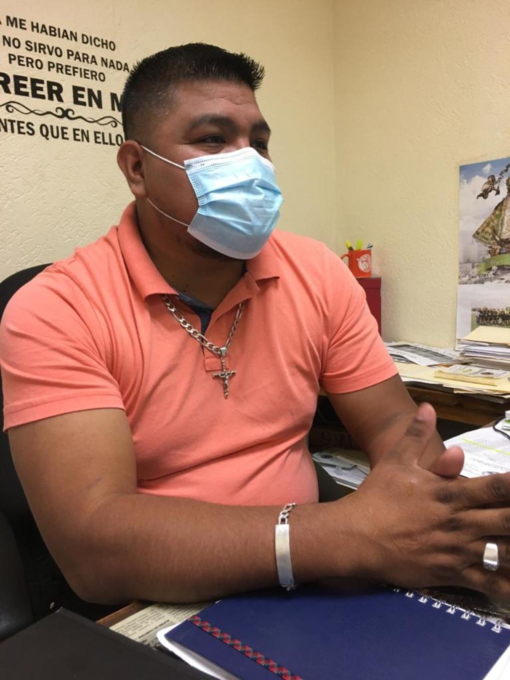 El portavoz del organismo gremial, Julio Cesar Aguilera Silva, indicó que hay protocolos sanitarios preventivos dentro de la industria, y mediante estos confirmaron los contagios de esta enfermedad.