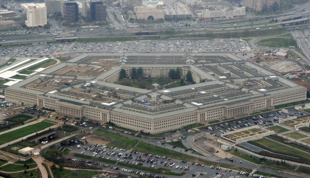 La cúpula civil del Pentágono dimitió tras el despido de Esper. (AP) 