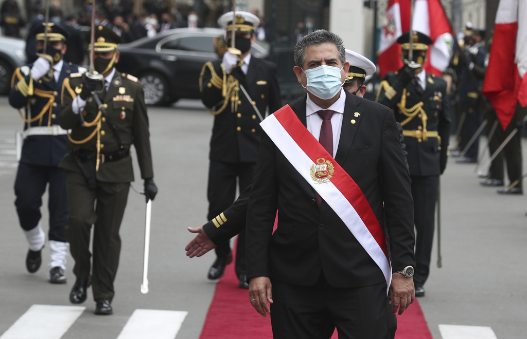Merino, un diputado que ganó su escaño con apenas 5,000 votos, asumió la presidencia peruana. (AP) 