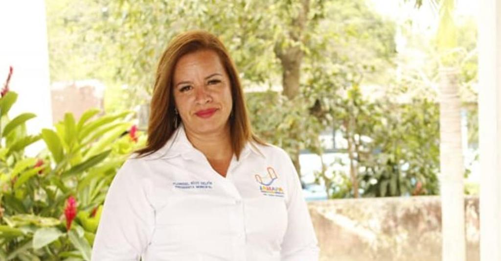 La alcaldesa de Jamapa (Veracruz), Florisel Ríos, quien fuera privada de la libertad y asesinada este miércoles 11 de noviembre había solicitado apoyo al secretario de Gobierno del Estado Eric Cisneros por temor a un ataque. (ESPECIAL)