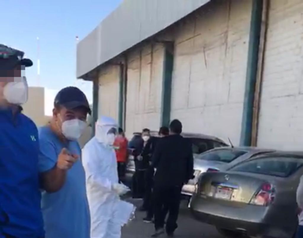 El regidor Héctor Estrada aseguró que su intención no fue 'abusar de su cargo' ni ofender al personal médico.