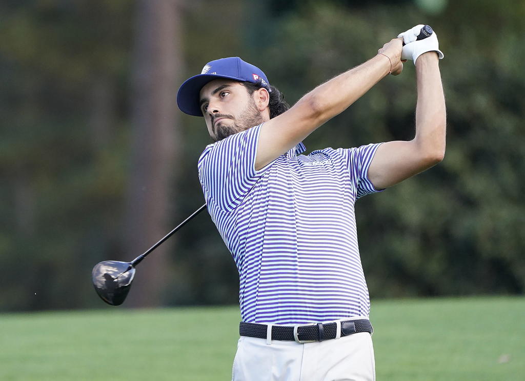 El golfista mexicano Abraham Ancer, pudo completar este viernes temprano, su primera ronda dentro del Masters que se disputa en Augusta, Estados Unidos. (EFE)